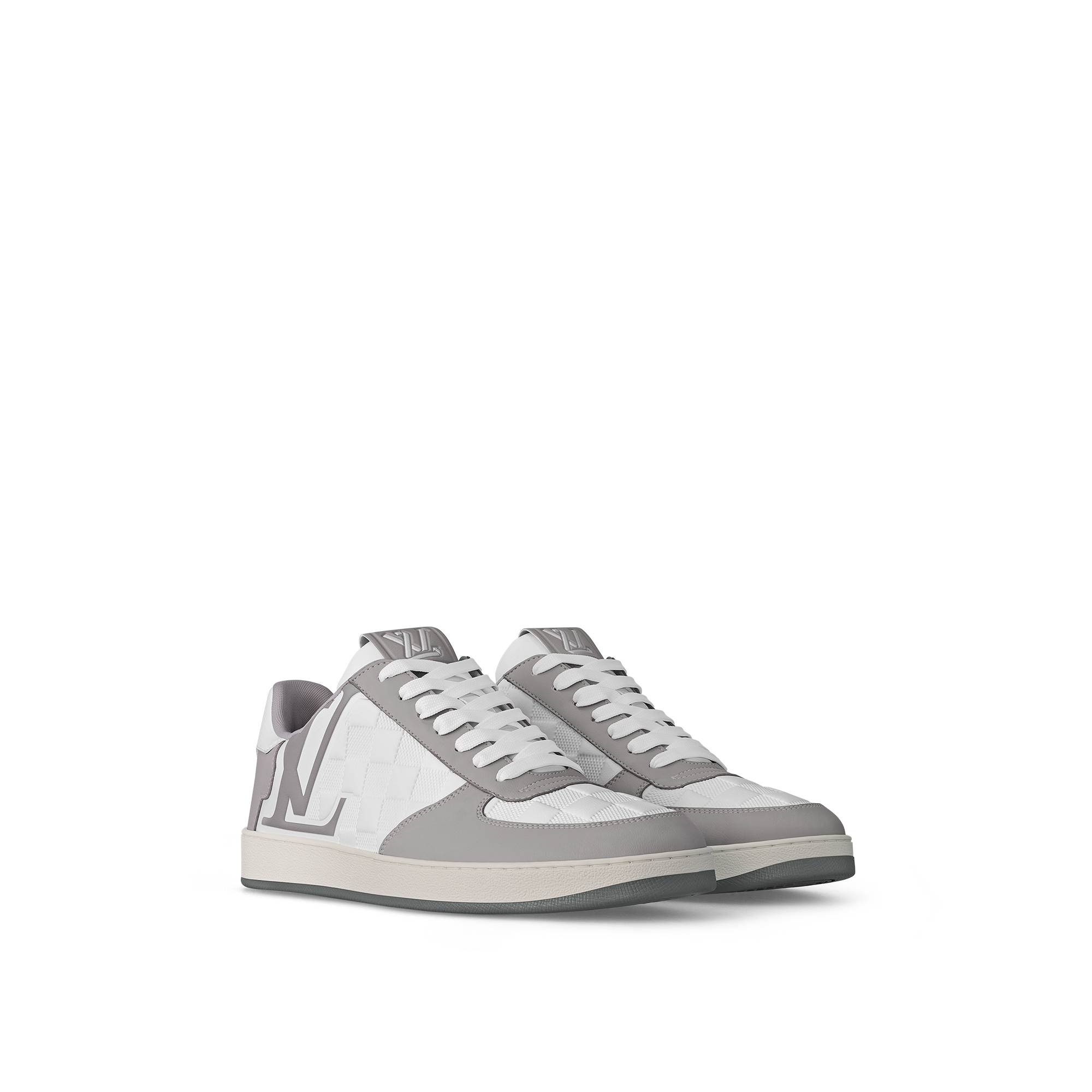 White louis vuitton hot sale shoes with spikes